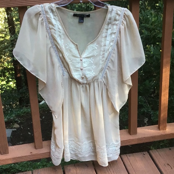 Forever 21 Tops - Forever 21 Sheer Beige Blouse Sm